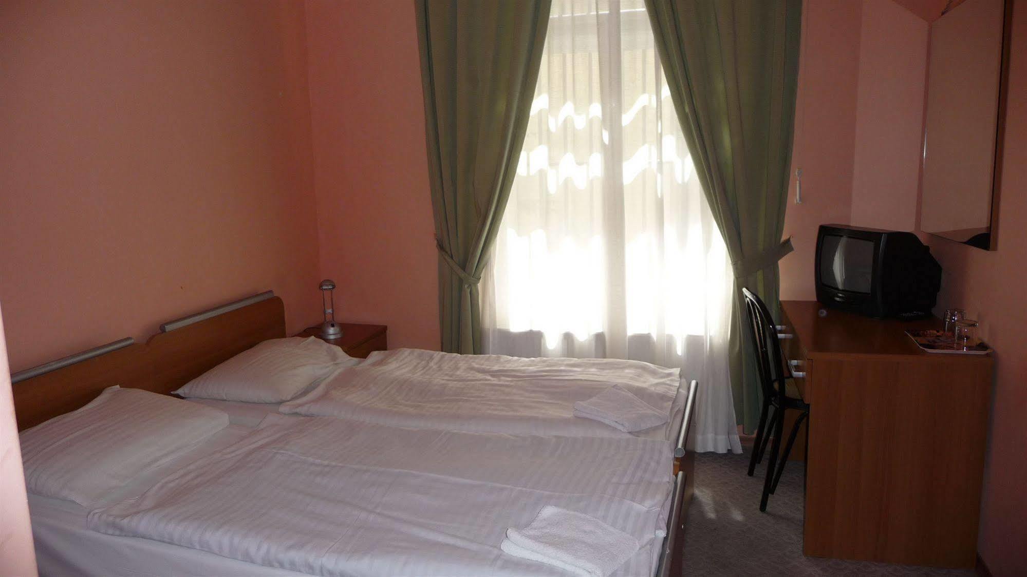 Pension City Center Prag Dış mekan fotoğraf